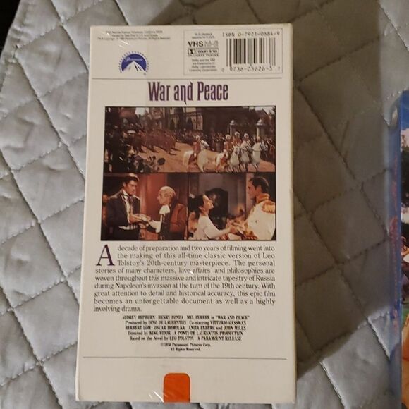 War and peace VHS - Picture 4 of 5